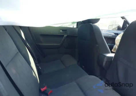 2010 Ford Focus Se from USA, damaged, VIN 1FAHP3FN6AW189051